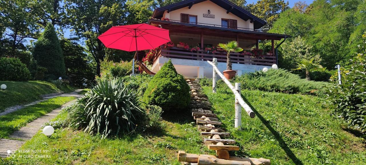 Holiday Home Nina Petrinja エクステリア 写真