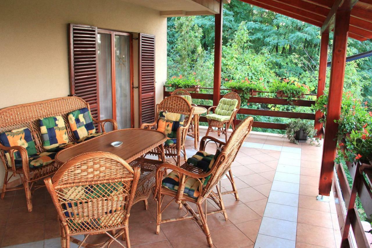 Holiday Home Nina Petrinja エクステリア 写真